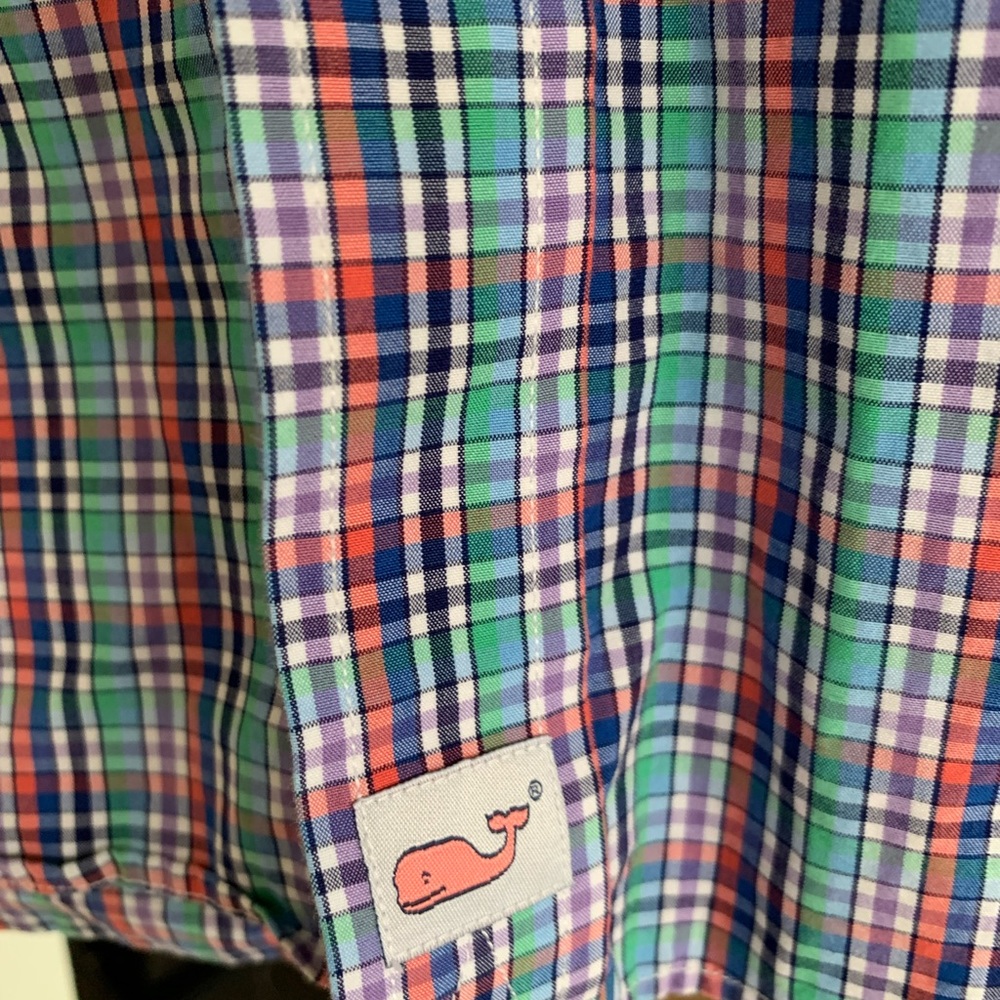 Vineyard Vines Button Down - image 3